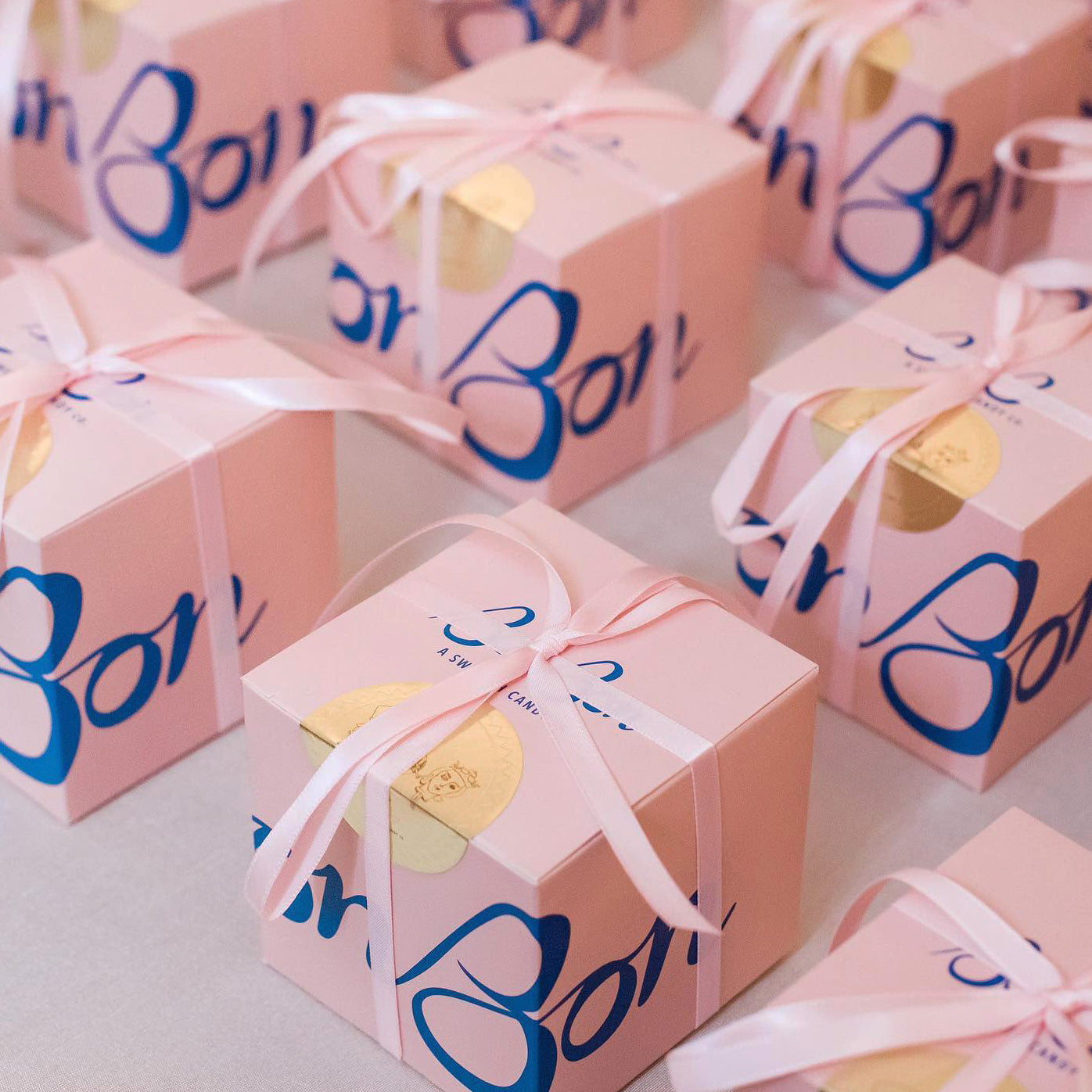 Classic pink BonBon boxes